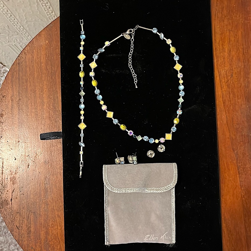 Leah, Sophia, necklace, earrings, and bracelet set